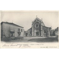 Cuiseaux - L'église et l'Hôtel de Ville vers 1900 